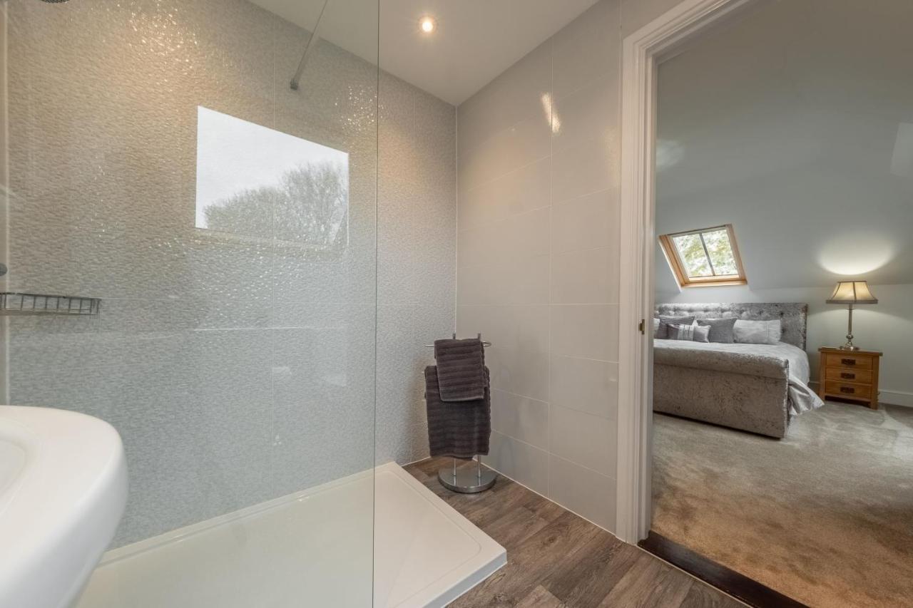 Maltings Lodge Chelsworth エクステリア 写真